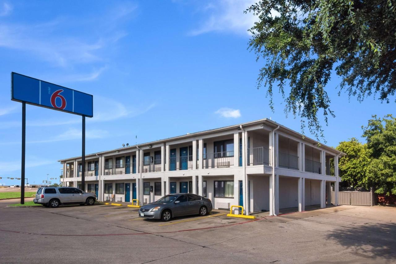Motel 6 Irving - Loop 12 Extérieur photo