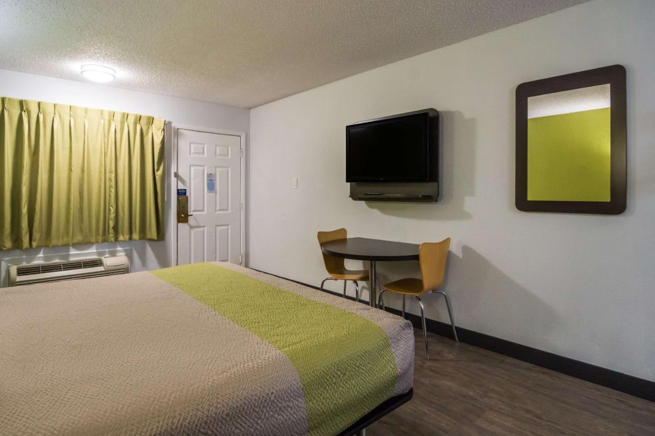 Motel 6 Irving - Loop 12 Extérieur photo