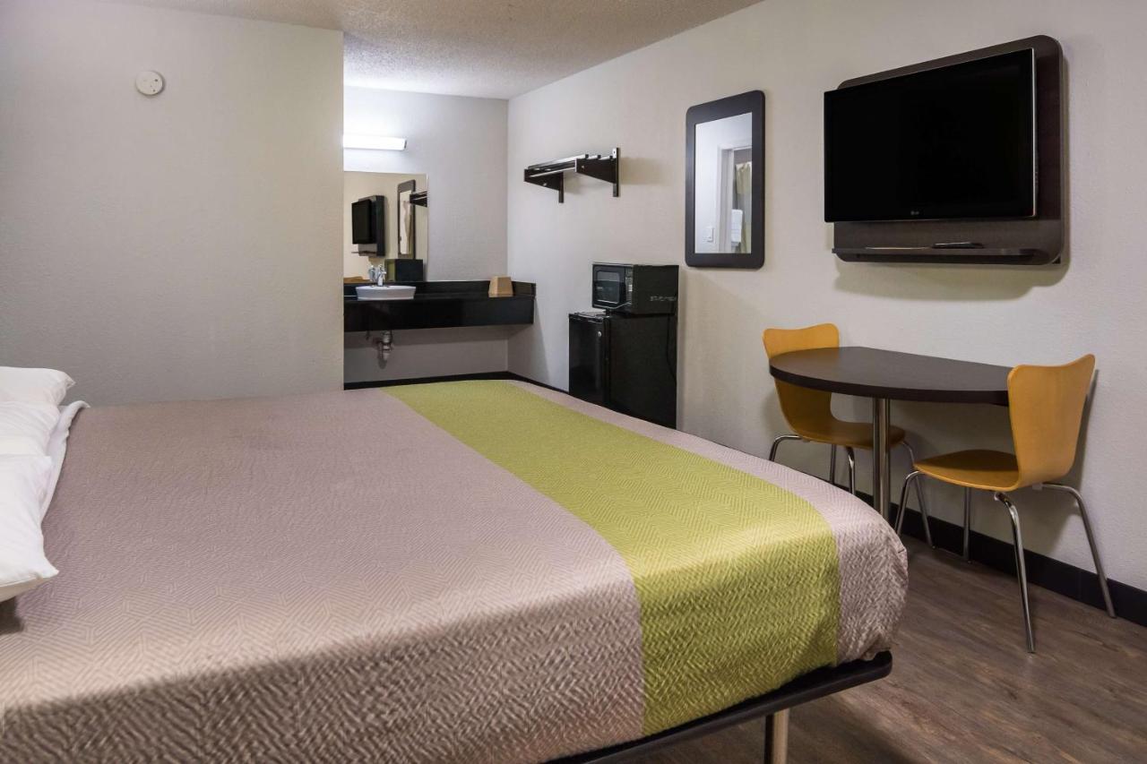 Motel 6 Irving - Loop 12 Extérieur photo